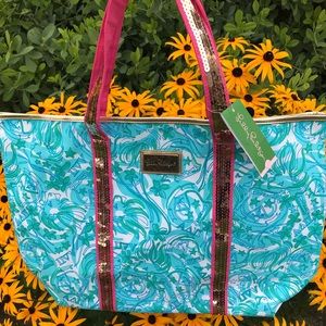 *NWT* ALPHA DELTA PI Lilly Pulitzer Tote!